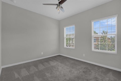 Townhouse in Apopka, Florida 3 bedrooms, 191.75 sq.m. № 2305114 - photo 26