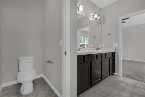 Townhouse in Apopka, Florida 3 bedrooms, 191.75 sq.m. № 2305114 - photo 13