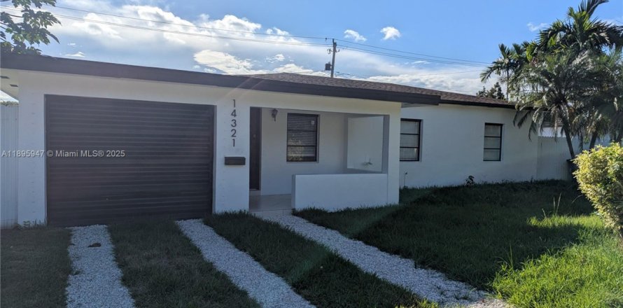 Дом в Майами, Флорида 3 спальни, 177.07м2 № 1950276