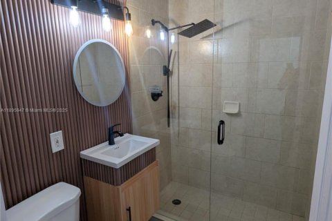 Снять в аренду виллу или дом в Майами, Флорида 3 спальни, 177.07м2, № 1950276 - фото 4