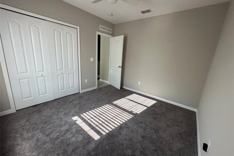 House in Palm Coast, Florida 4 bedrooms, 190.54 sq.m. № 1827858 - photo 30