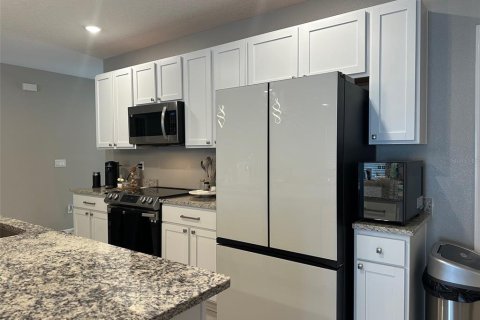 House in Palm Coast, Florida 4 bedrooms, 190.54 sq.m. № 1827858 - photo 15