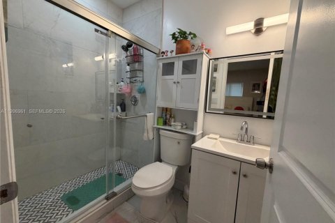 Casa en venta en Hollywood, Florida, 3 dormitorios, 122.26 m2 № 2058747 - foto 5