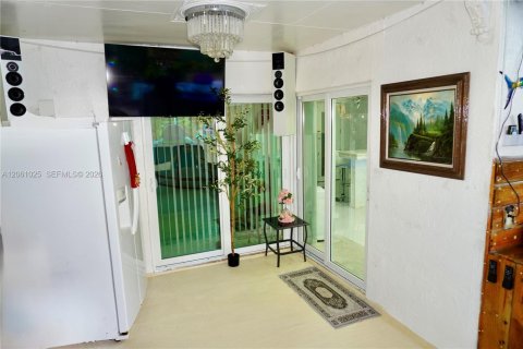 Touwnhouse à vendre à Cutler Bay, Floride: 3 chambres, 120.12 m2 № 2273761 - photo 30