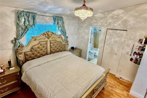 Touwnhouse à vendre à Cutler Bay, Floride: 3 chambres, 120.12 m2 № 2273761 - photo 17