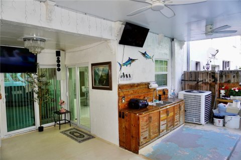 Touwnhouse à vendre à Cutler Bay, Floride: 3 chambres, 120.12 m2 № 2273761 - photo 27