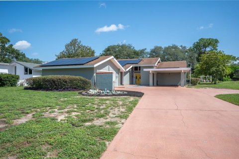 Casa en venta en Haines City, Florida, 3 dormitorios, 227.05 m2 № 2204162 - foto 2