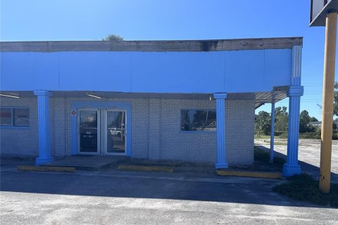 Immobilier commercial à Orlando, Floride 581.75 m2 № 2130651