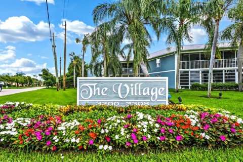 Copropriété à vendre à Stuart, Floride: 2 chambres, 111.48 m2 № 2185242 - photo 20