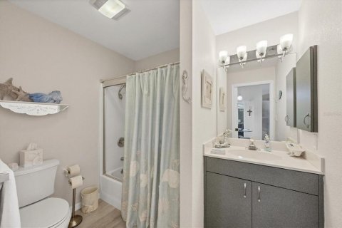 Villa ou maison à vendre à Port Charlotte, Floride: 3 chambres, 119.01 m2 № 1901275 - photo 24
