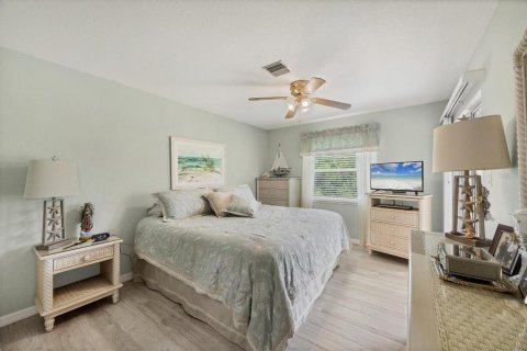 Villa ou maison à vendre à Port Charlotte, Floride: 3 chambres, 119.01 m2 № 1901275 - photo 18