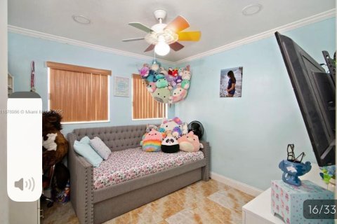 Купить виллу или дом в Майами-Гарденс, Флорида 5 спален, 228.73м2, № 1991504 - фото 13