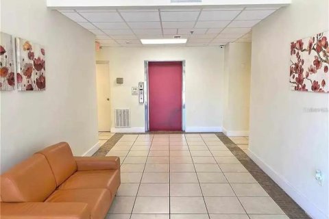 Condo in Clearwater, Florida, 2 bedrooms  № 2204583 - photo 17