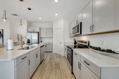 Villa ou maison à louer à Stuart, Floride: 4 chambres, 188.78 m2 № 2248387 - photo 21