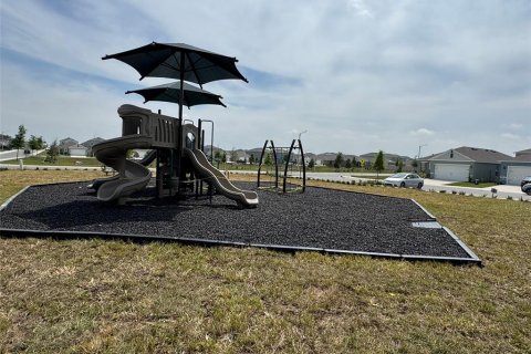 Casa en alquiler en Davenport, Florida, 3 dormitorios, 139.73 m2 № 1912061 - foto 17