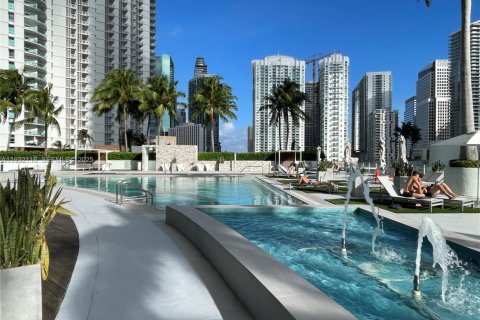 Condominio en alquiler en Miami, Florida, 1 dormitorio, 75.62 m2 № 1991069 - foto 18