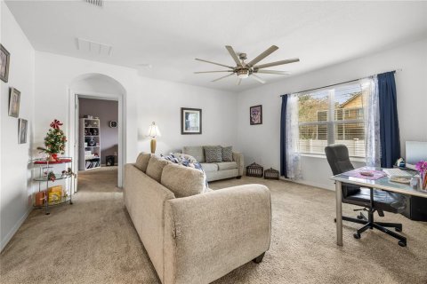 House in Kissimmee, Florida 4 bedrooms, 173.91 sq.m. № 2151378 - photo 5