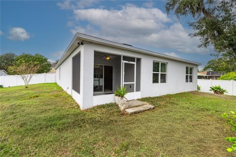 House in Kissimmee, Florida 4 bedrooms, 173.91 sq.m. № 2151378 - photo 18