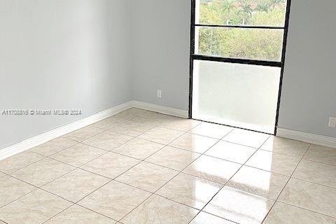 Condo in Aventura, Florida, 2 bedrooms  № 1461163 - photo 28