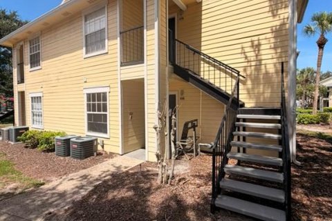 Condo à Orlando, Floride, 2 chambres № 2324443