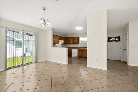 Apartamento en alquiler en Palm Coast, Florida, 3 dormitorios, 121.79 m2 № 1915235 - foto 8