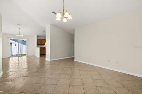 Apartamento en alquiler en Palm Coast, Florida, 3 dormitorios, 121.79 m2 № 1915235 - foto 6