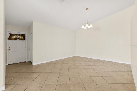 Apartamento en alquiler en Palm Coast, Florida, 3 dormitorios, 121.79 m2 № 1915235 - foto 3