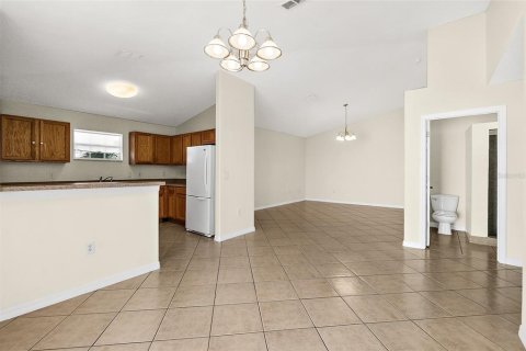 Apartamento en alquiler en Palm Coast, Florida, 3 dormitorios, 121.79 m2 № 1915235 - foto 9