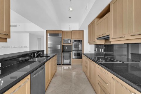 Condo in Fort Lauderdale, Florida, 2 bedrooms  № 1956096 - photo 4