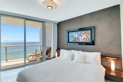 Condo in Sunny Isles Beach, Florida, 1 bedroom  № 1797516 - photo 11