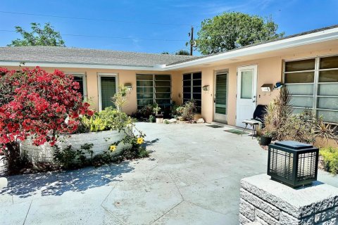 Condo in Deerfield Beach, Florida, 2 bedrooms  № 2249907