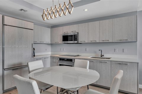 Купить кондоминиум в Майами, Флорида 1 спальня, 79.06м2, № 2025419 - фото 5