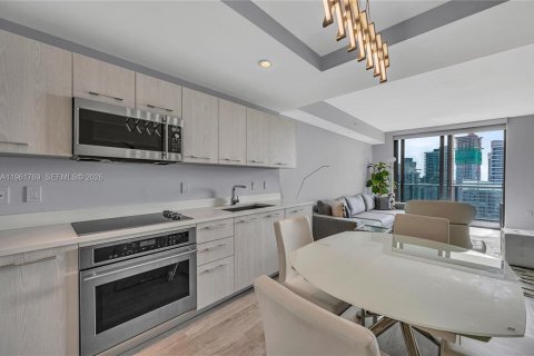 Купить кондоминиум в Майами, Флорида 1 спальня, 79.06м2, № 2025419 - фото 12
