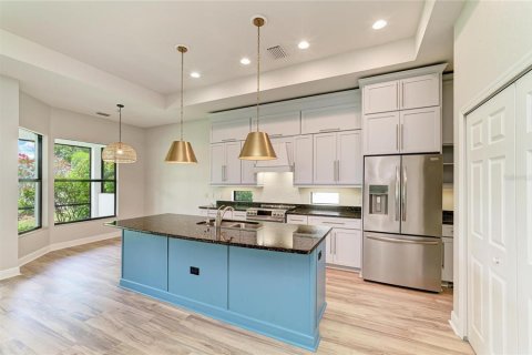 House in Bradenton, Florida 3 bedrooms, 188.13 sq.m. № 2103134 - photo 17