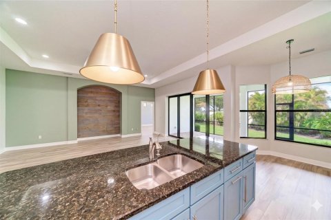 House in Bradenton, Florida 3 bedrooms, 188.13 sq.m. № 2103134 - photo 23