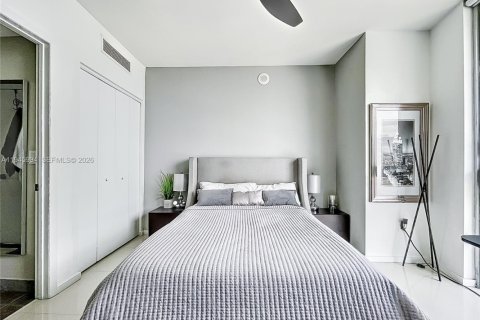 Condominio en alquiler en Miami, Florida, 2 dormitorios, 108.51 m2 № 2005681 - foto 21
