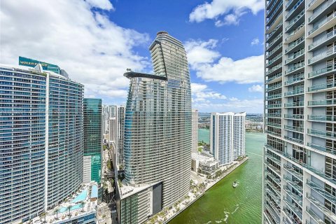 Condominio en alquiler en Miami, Florida, 2 dormitorios, 108.51 m2 № 2005681 - foto 29