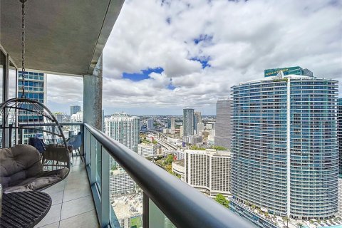 Condominio en alquiler en Miami, Florida, 2 dormitorios, 108.51 m2 № 2005681 - foto 27