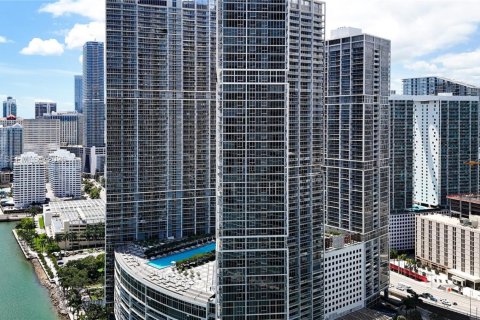 Кондоминиум с 2 спальнями в Майами, Флорида № 2005681