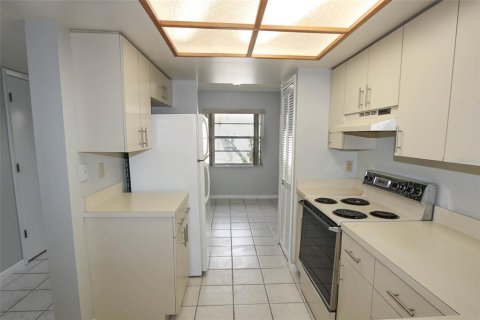 Copropriété à louer à Clearwater, Floride: 2 chambres, 113.81 m2 № 2229684 - photo 9