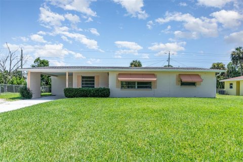 Casa en venta en Edgewater, Florida, 2 dormitorios, 109.16 m2 № 1871251 - foto 1