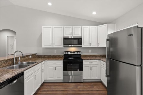 Casa en venta en Ocklawaha, Florida, 3 dormitorios, 136.75 m2 № 1910101 - foto 10