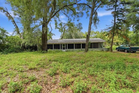 House in Brandon, Florida 2 bedrooms, 129.32 sq.m. № 2315312 - photo 3