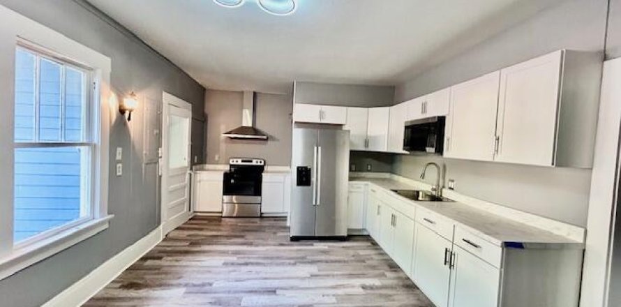 House in LaBelle, Florida 4 bedrooms, 207.64 sq.m. № 1070290