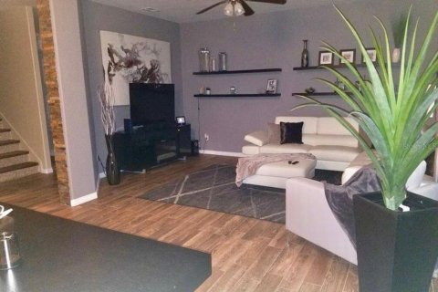 Townhouse in Winter Garden, Florida 3 bedrooms, 162.39 sq.m. № 1751951 - photo 8