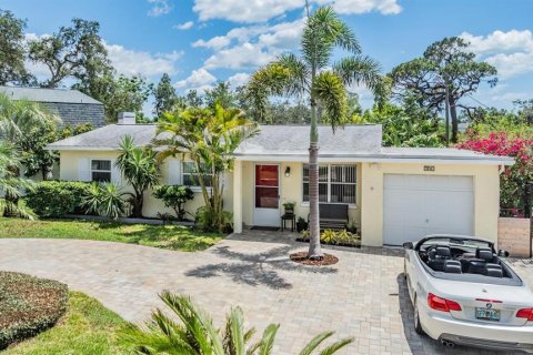 House in Tarpon Springs, Florida 3 bedrooms, 93.65 sq.m. № 1808724 - photo 4