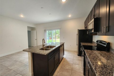 Casa en alquiler en Ocala, Florida, 4 dormitorios, 146.6 m2 № 1822455 - foto 4