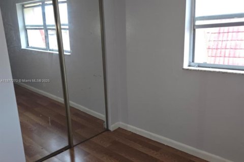 Touwnhouse à louer à Lauderhill, Floride: 2 chambres, 87.33 m2 № 1896075 - photo 8