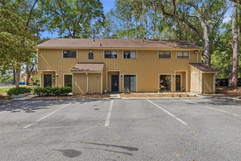 Condo in Gainesville, Florida, 3 bedrooms № 2211386 - photo 3