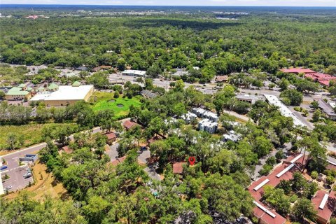 Condo in Gainesville, Florida, 3 bedrooms № 2211386 - photo 7